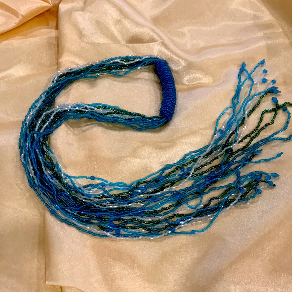 Beaded necklace or belt